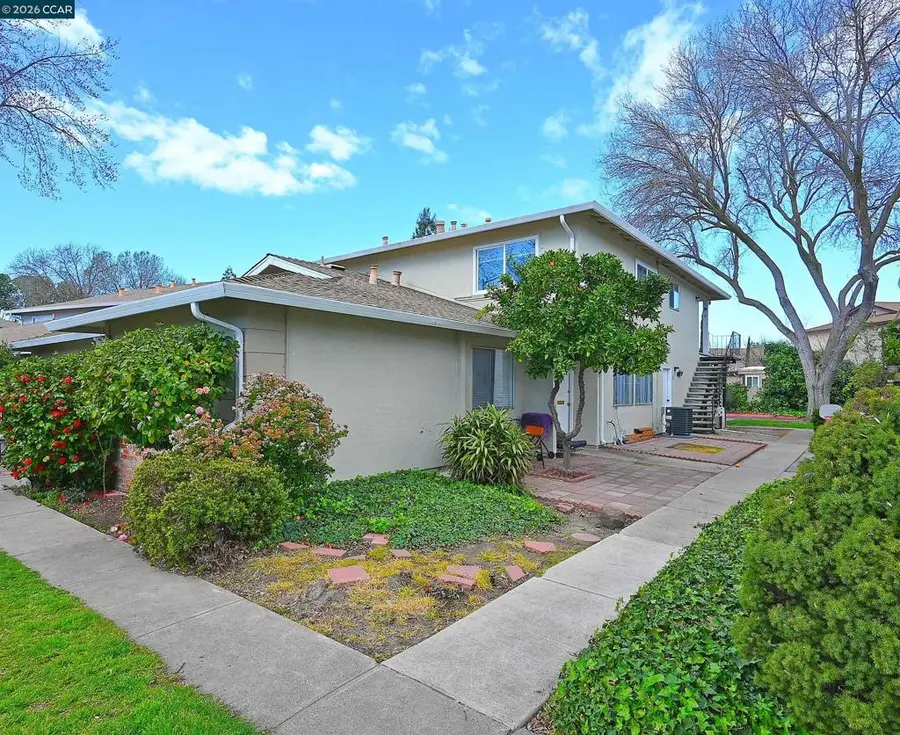 1387 1387 Del Rio Circle #D, Concord, CA 94518 - #2