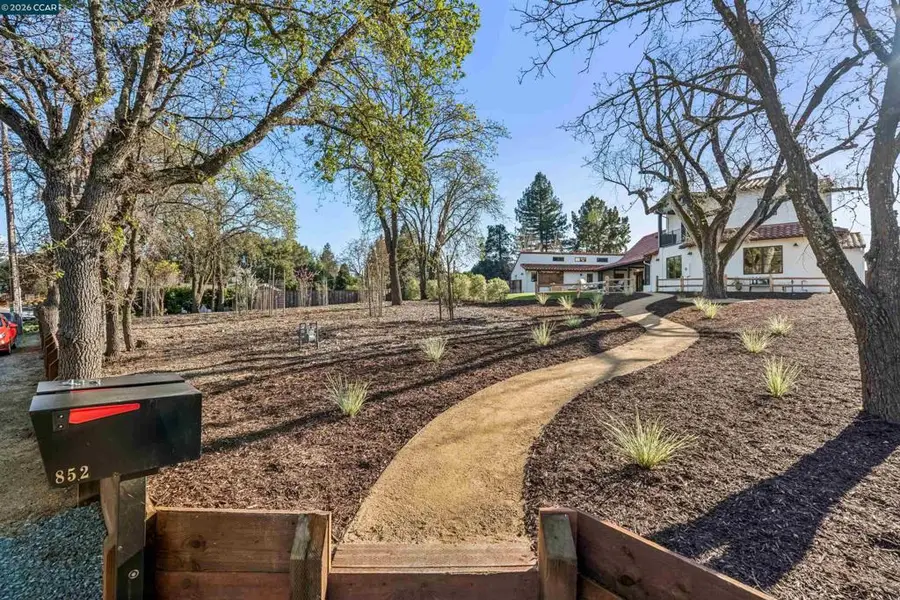 850 Las Trampas Rd, Lafayette, CA 94549 - #2