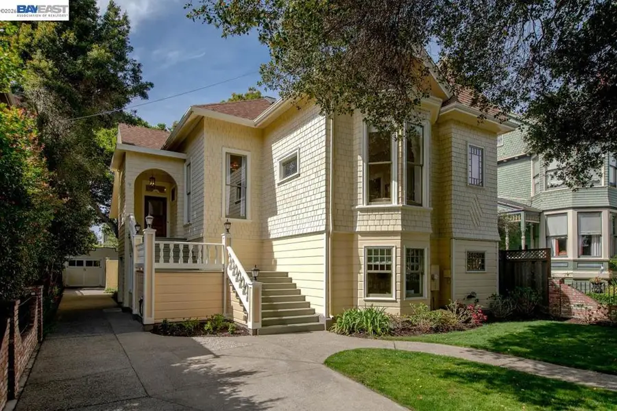 1003 Morton St, Alameda, CA 94501 - #2