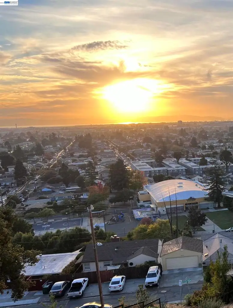 8712 8712 Burr St, Oakland, CA 94621 - #1