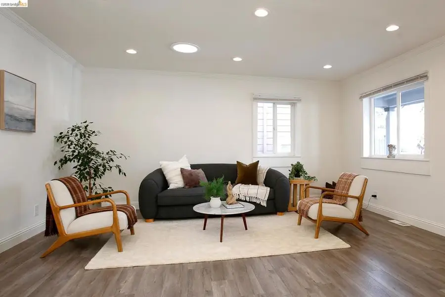 1068 1068 82nd Avenue, Oakland, CA 94621 - #2