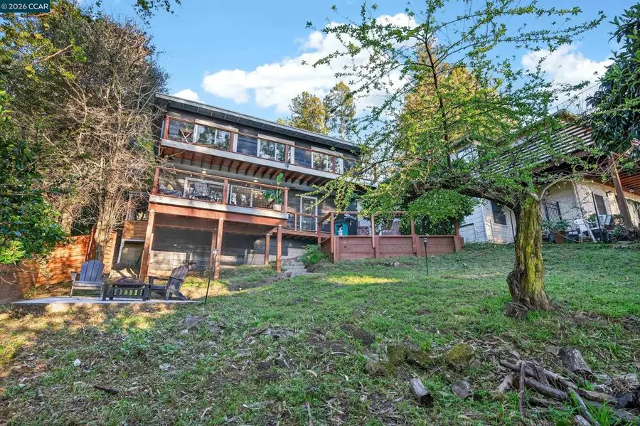 230 Fairlawn Dr, Berkeley, CA 94708 - #2