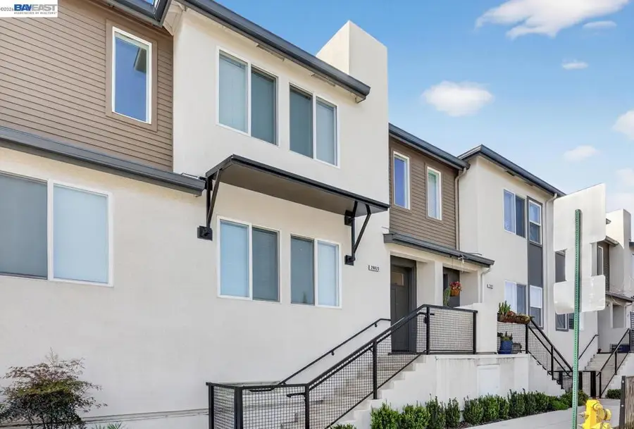 29823 Mission Blvd, Hayward, CA 94544 - #2