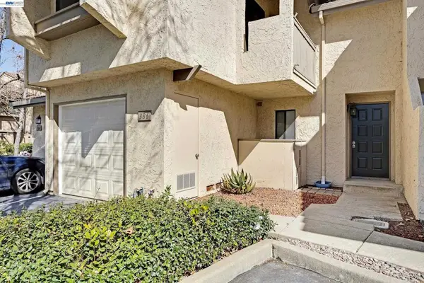 386 Garden Cmn, Livermore, CA 94551