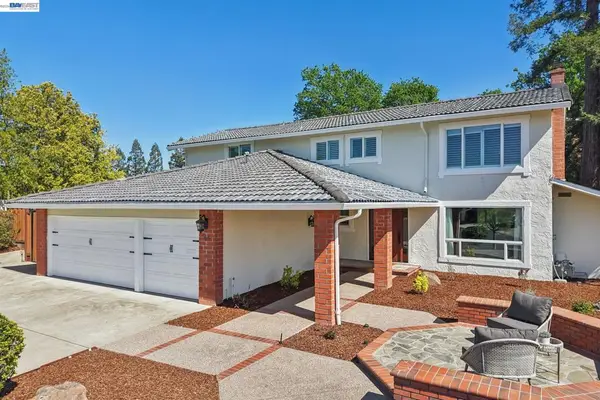 44 Lariat Ct, Walnut Creek, CA 94596