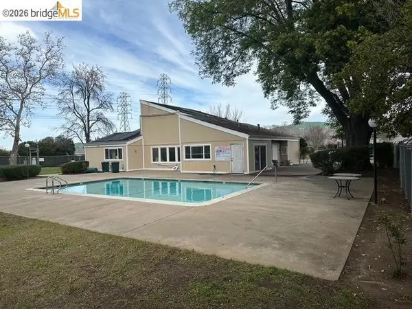 1175 Kenwal Rd #B, Concord, CA 94521