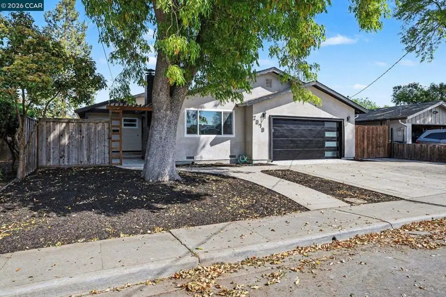 2579 Montgomery Ave, Concord, CA 94519 - #3