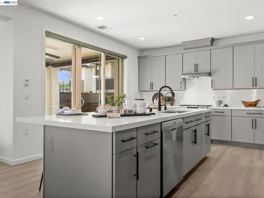 6017 Basaltina Pl, Dublin, CA 94568 - #2