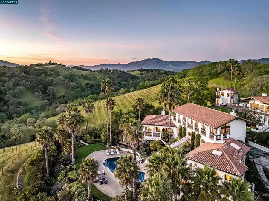 4377 Warm Springs Rd, Glen Ellen, CA 95442 - #3