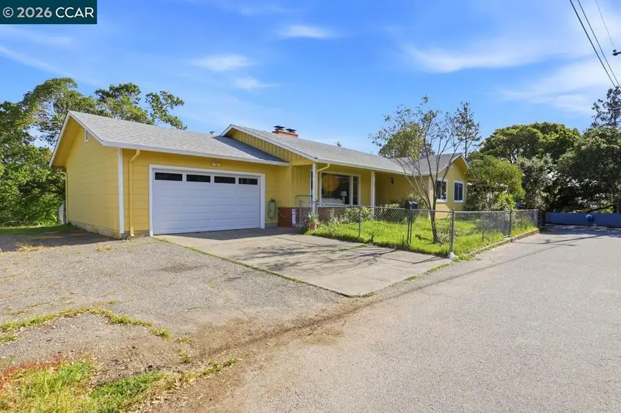 225 Ridgeway Avenue, Fairfax, CA 94930 - #3