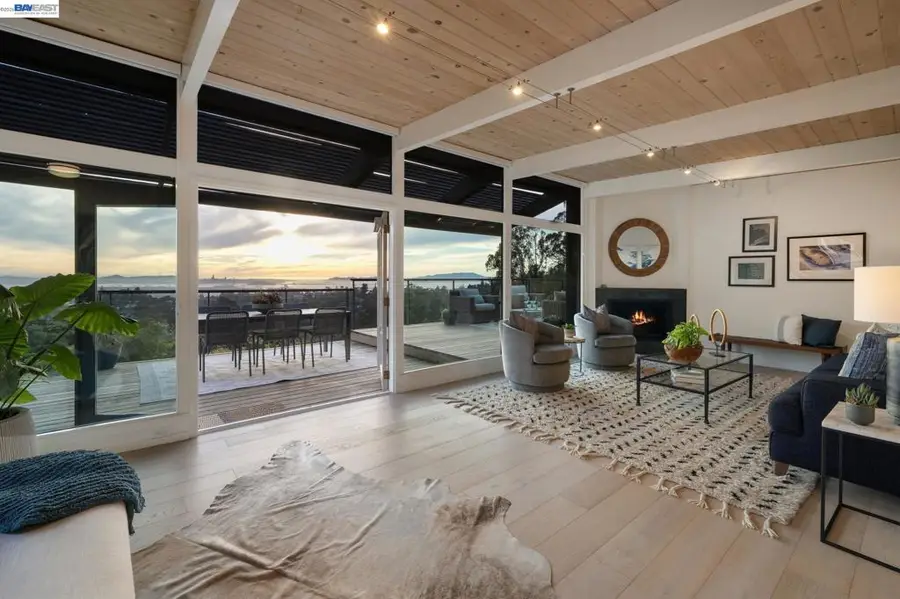 6801 Armour Drive, Oakland, CA 94611 - #3