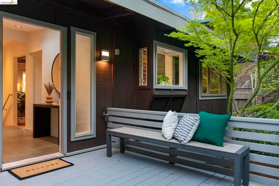 6476 Valley View Rd., Oakland, CA 94611 - #2