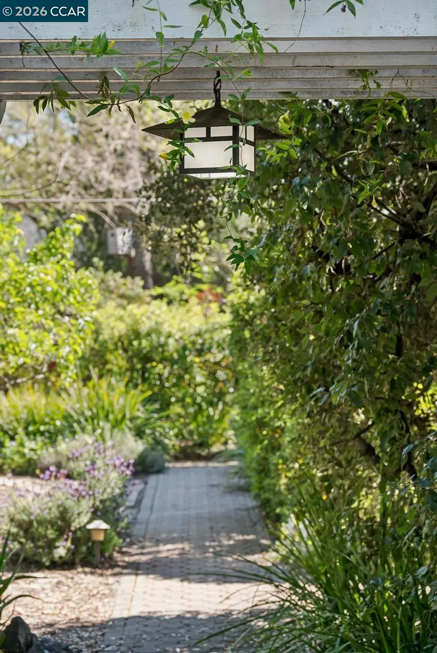 11 Bradley Ave, Walnut Creek, CA 94596 - #3