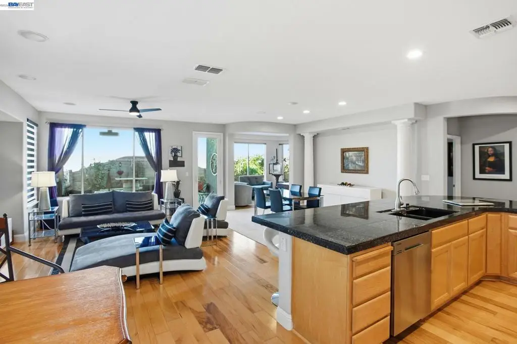 1048 Diamante, Rio Vista, CA 94571 - #1