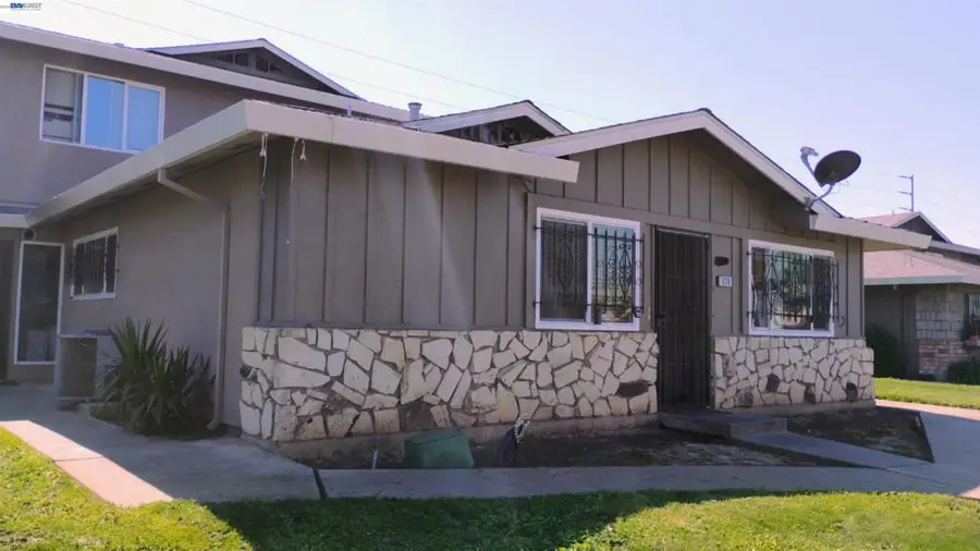 428 Caribrook Way #1, Stockton, CA 95207 - #3