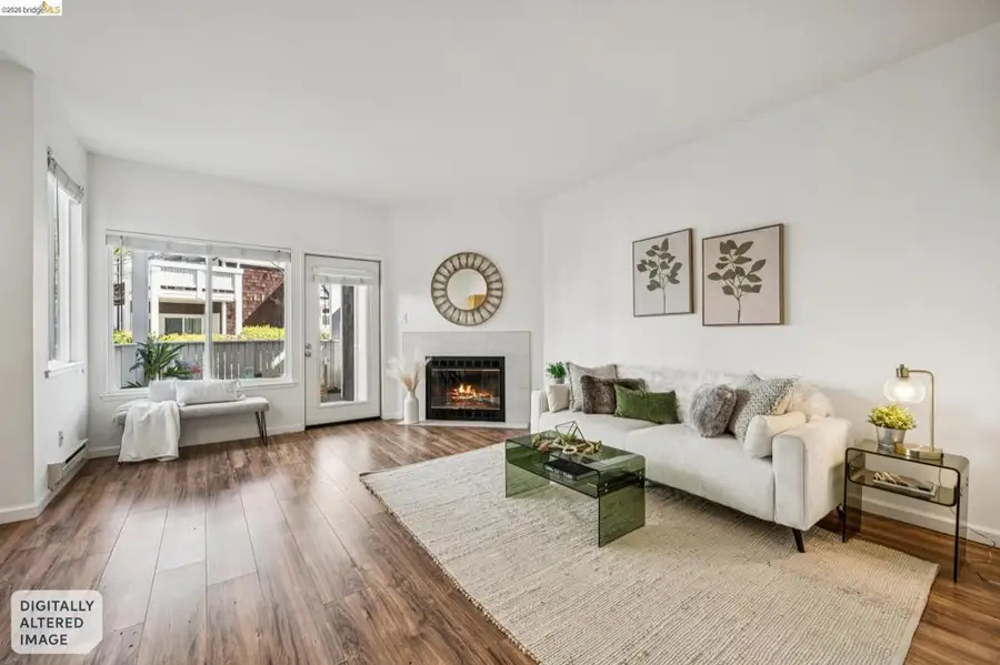 91 Marina Lakes Dr, Richmond, CA 94804 - #3