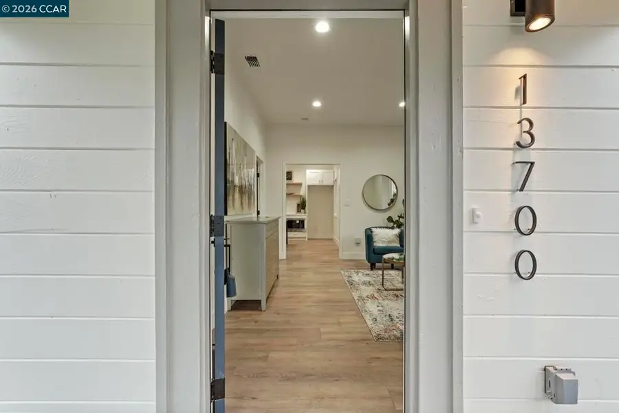 13700 E Hammond, Lockeford, CA 95237 - #2