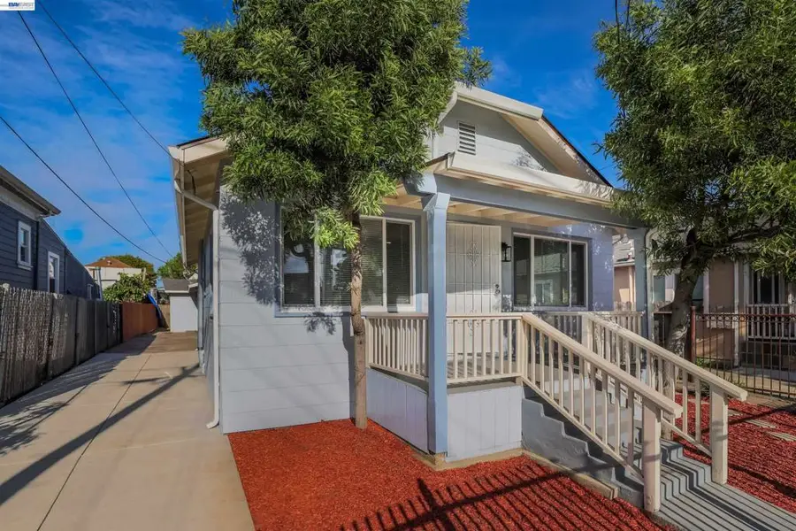 9644 D St, Oakland, CA 94603 - #2