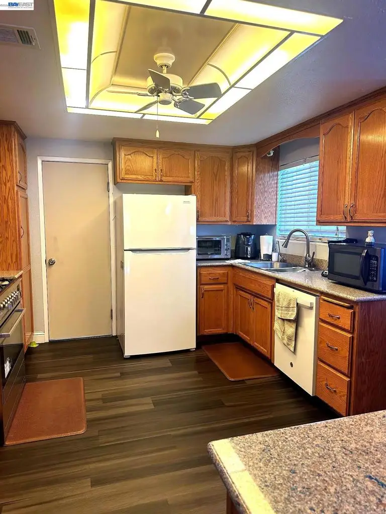 2850 Petar Pl, Antioch, CA 94509 - #3