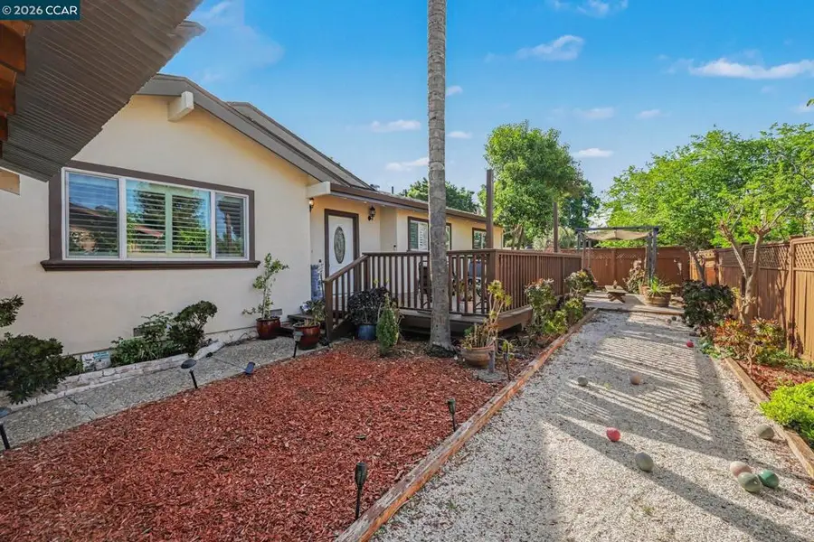 2035 Sherman Dr, Pleasant Hill, CA 94523 - #2