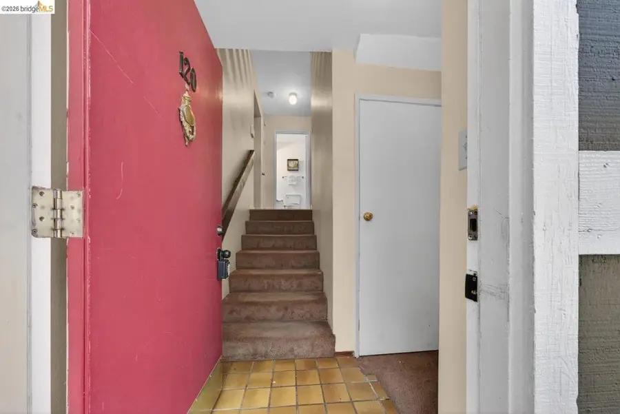 5400 Mountain Blvd #120, Oakland, CA 94619 - #3