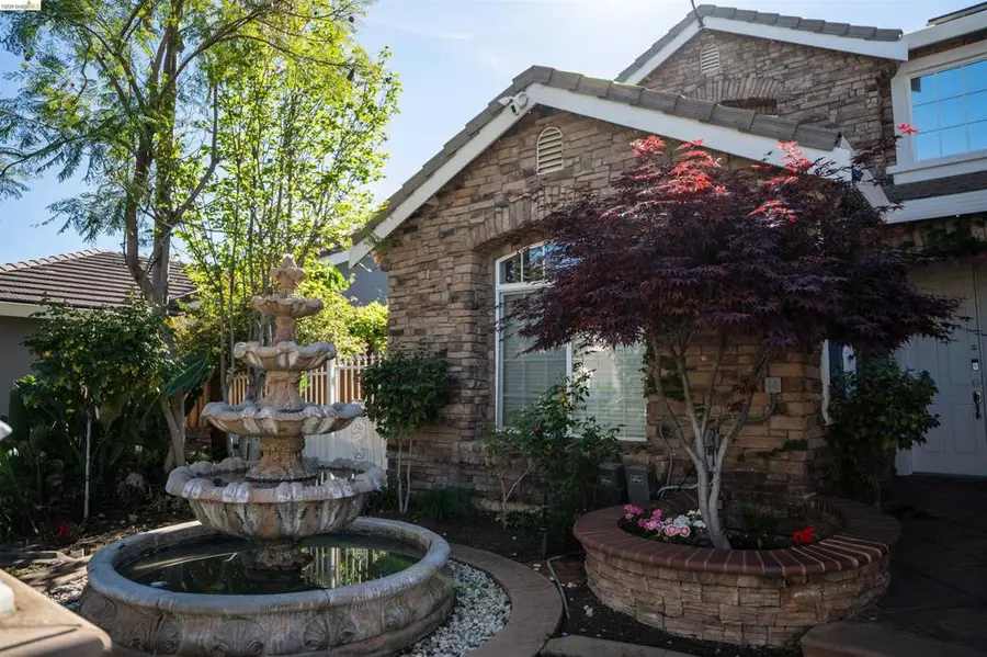 5230 E Henderson Ct, Antioch, CA 94531 - #2