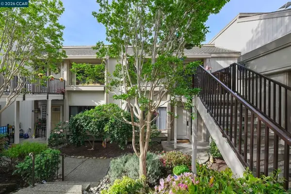 3386 Rossmoor Pkwy #6, Walnut Creek, CA 94595