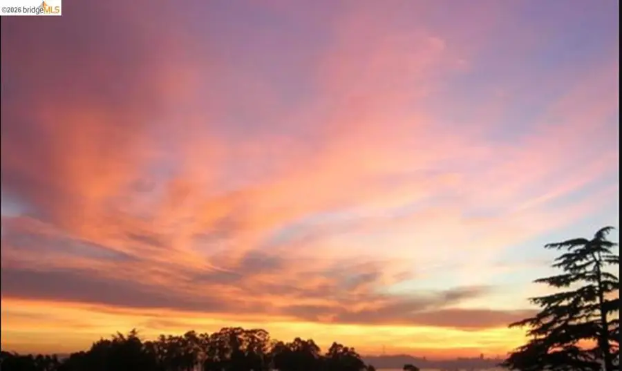 135 Alta Rd, Oakland, CA 94618 - #2