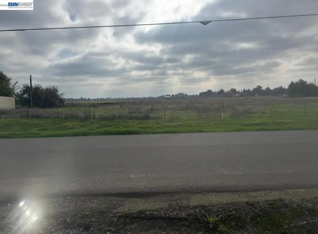 9596 Rogers Rd., Sacramento, CA 95829 - #1