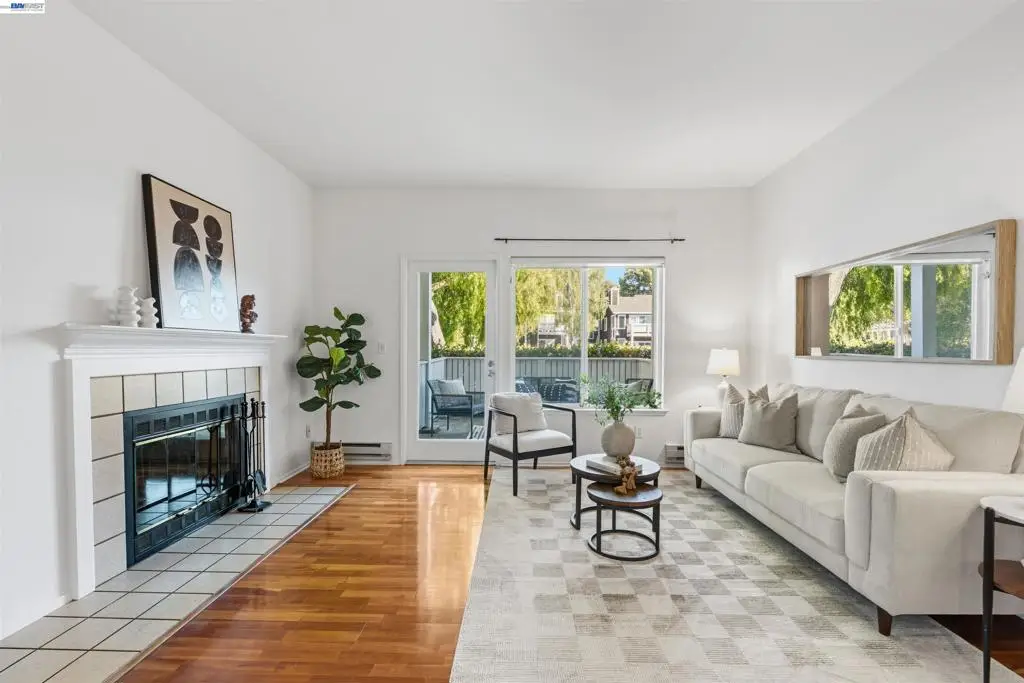 15 Marina Lakes Drive, Richmond, CA 94804 - #1