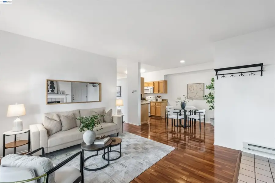 15 Marina Lakes Drive, Richmond, CA 94804 - #2