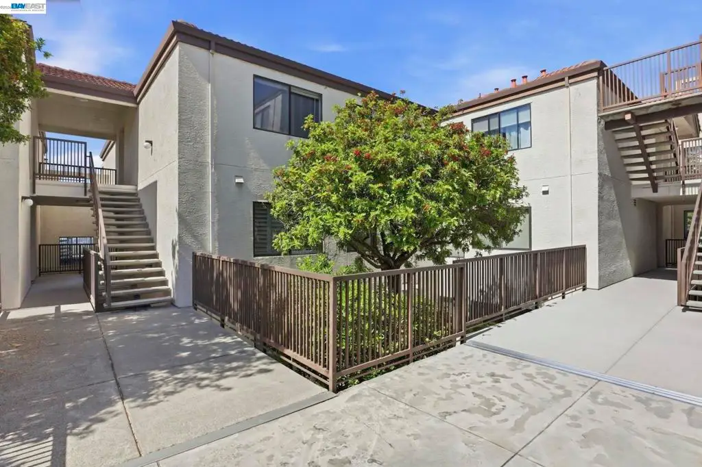 21103 Gary Dr #215, Hayward, CA 94546 - #1