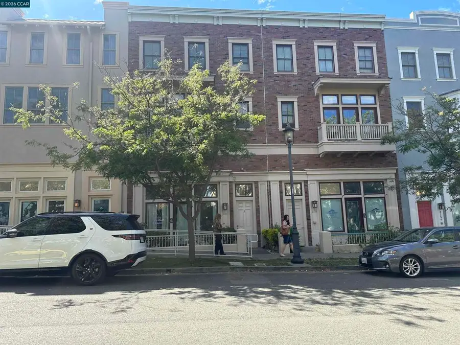 2144 Railroad Ave, Hercules, CA 94547 - #2