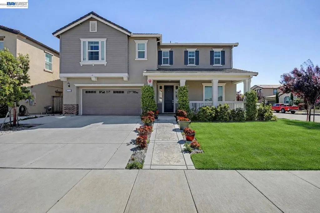 1710 Flora Way, Tracy, CA 95376 - #1