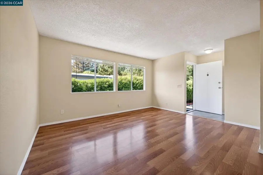1065 Mohr Ln #D, Concord, CA 94518 - #2