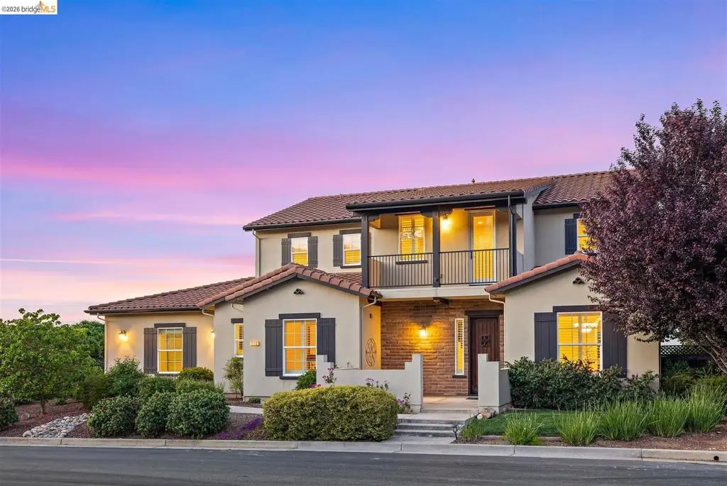 7160 Pitlochry Dr, Gilroy, CA 95020 - #1