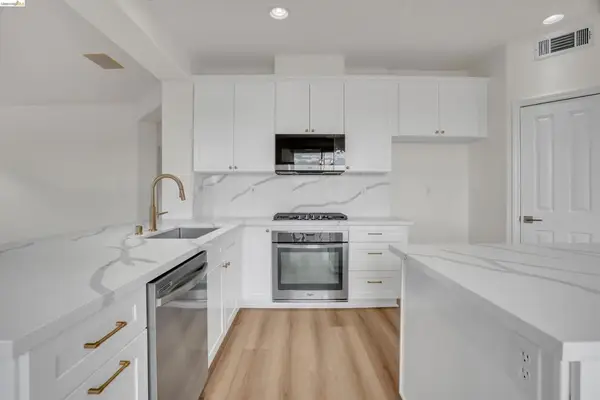 6857 Sunriver Ln, Vallejo, CA 94591