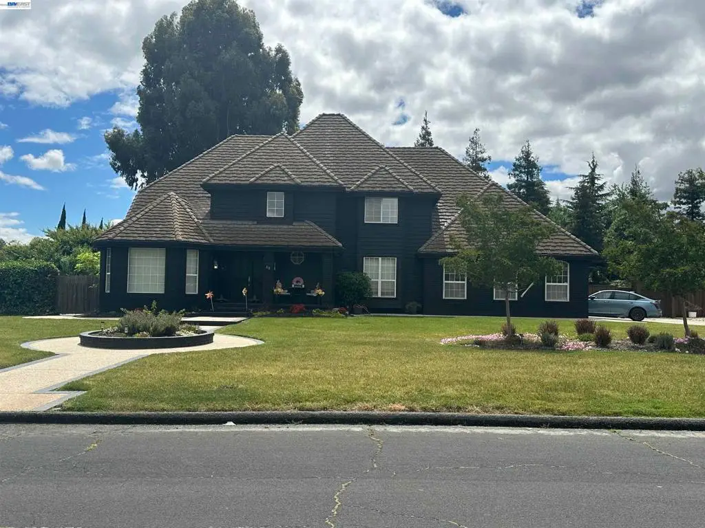 15 Madeira Ct, Oakley, CA 94561 - #1