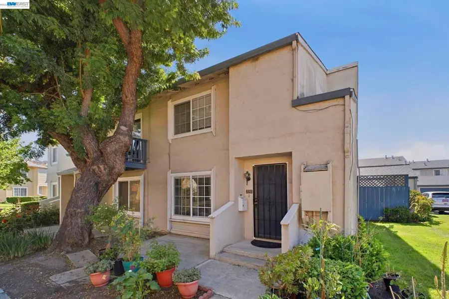 4388 Planet Cir, Union City, CA 94587 - #3