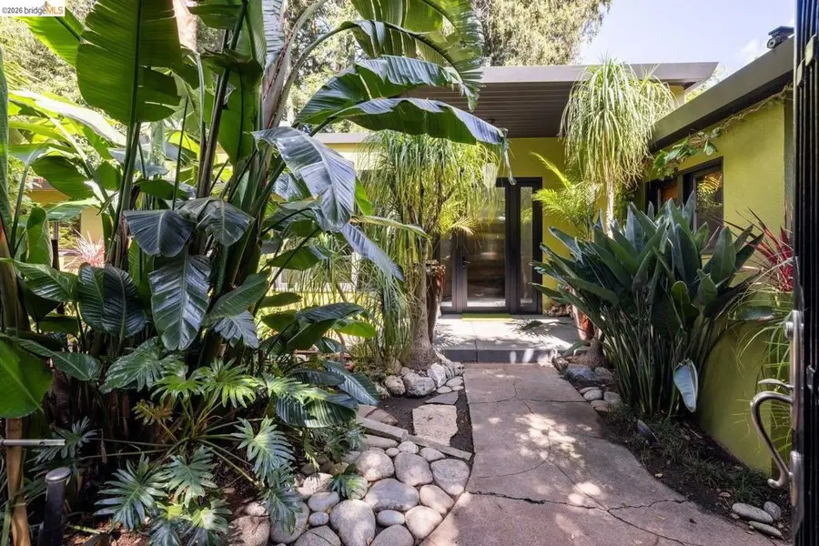 10 Burdeck Ct, Oakland, CA 94602 - #3