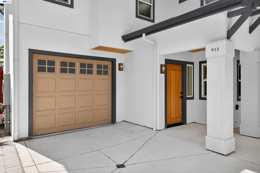 914 61st Street, Oakland, CA 94608 - #2