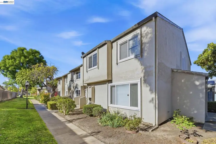 4336 Planet Cir, Union City, CA 94587 - #2