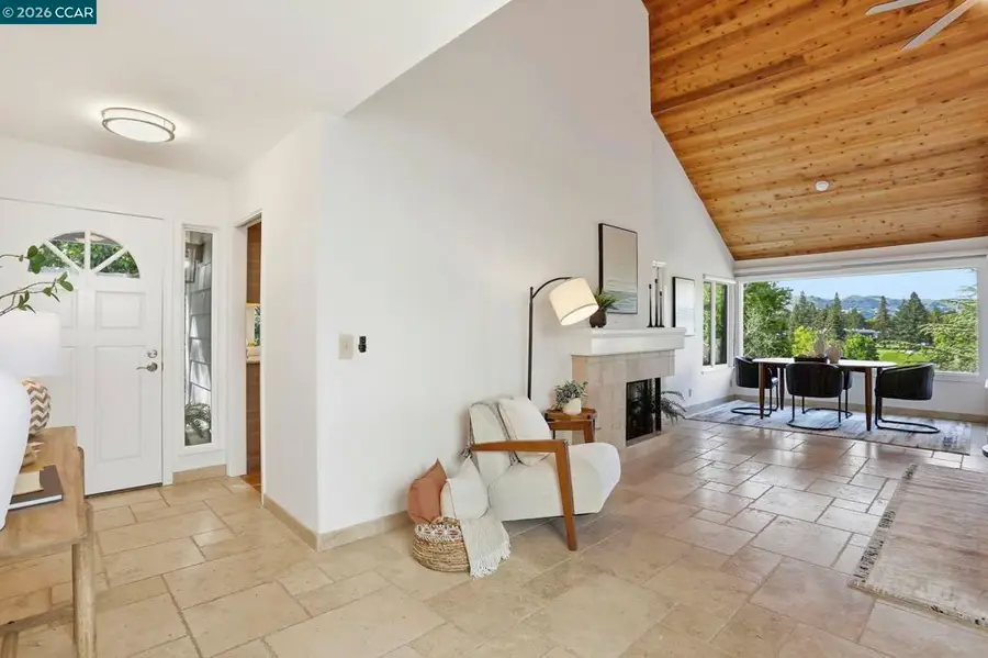 607 Silver Lake Dr, Danville, CA 94526 - #2