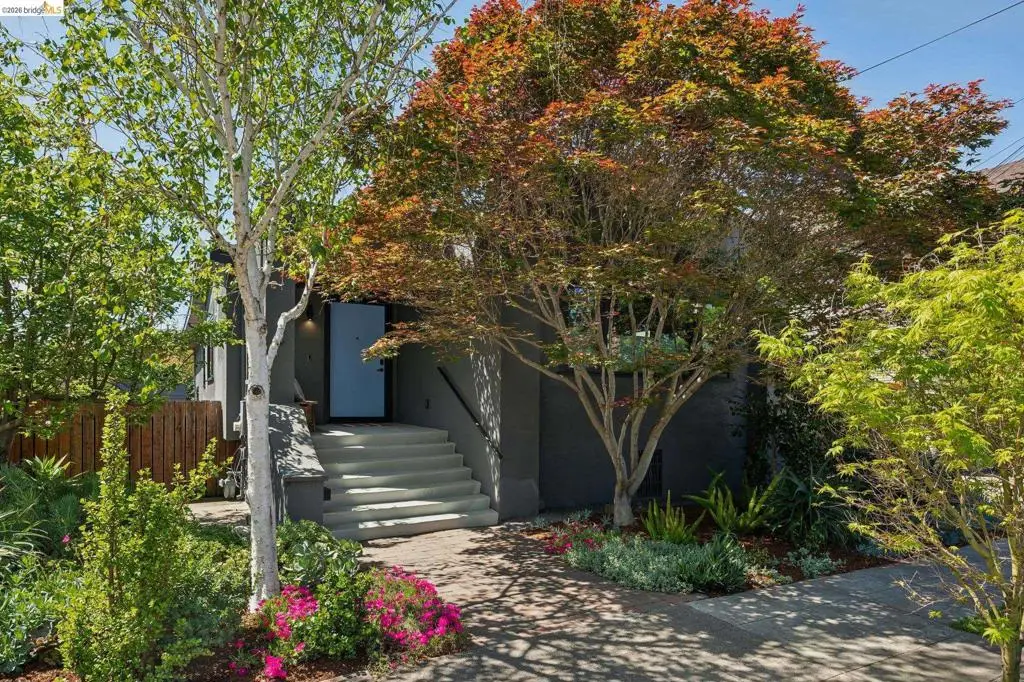 325 49th St, Oakland, CA 94609 - #1