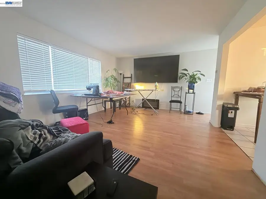 7401 Hillside St, Oakland, CA 94605 - #3
