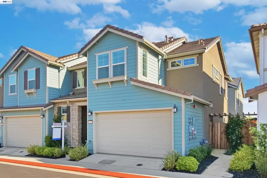 168 E Calder Dr, Mountain House, CA 95391 - #3