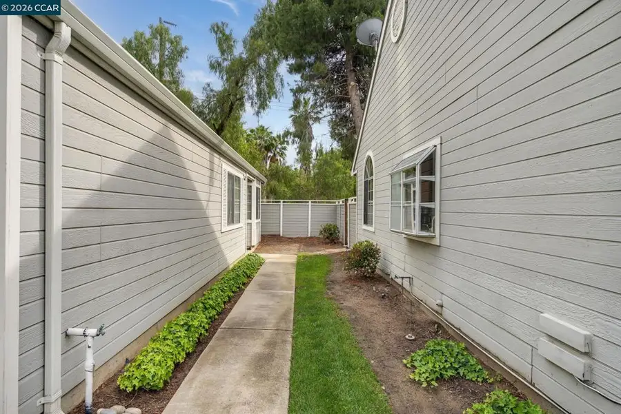 1510 Plymouth Ln, Antioch, CA 94509 - #3