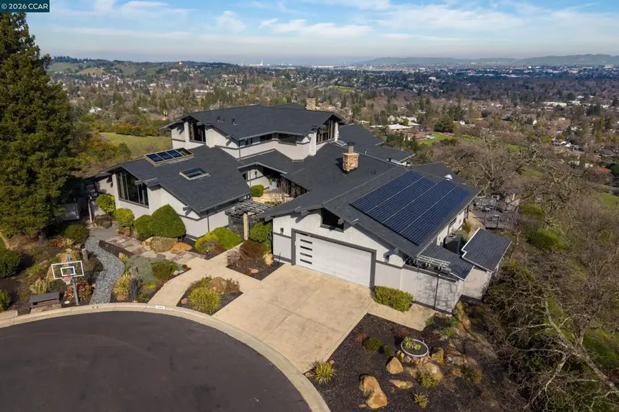 3284 Surmont Dr, Lafayette, CA 94549 - #2