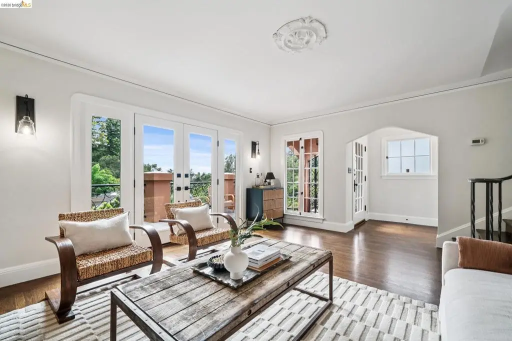 5617 Moraga, Piedmont, CA 94611 - #1