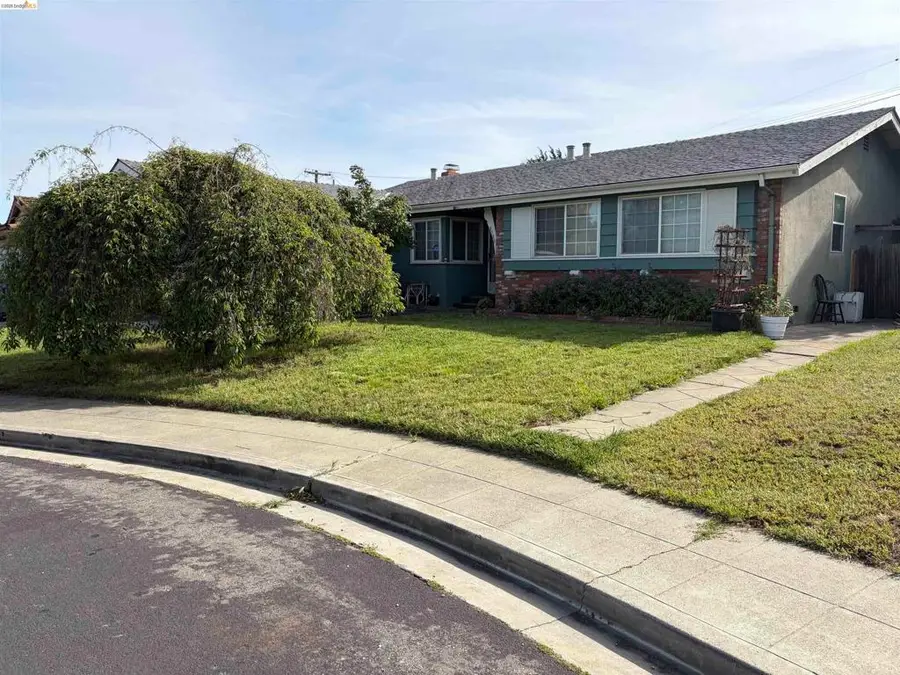 8588 Ardmore Pl, Dublin, CA 94568 - #2